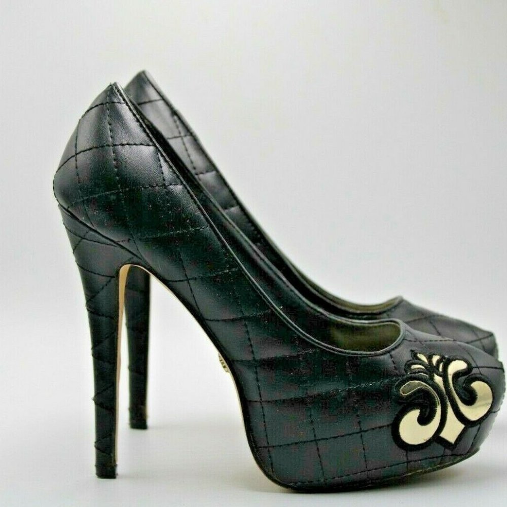 Vintage Dereon Groove Quilted Off Black/Gold Pump Size 9 US  (Used)